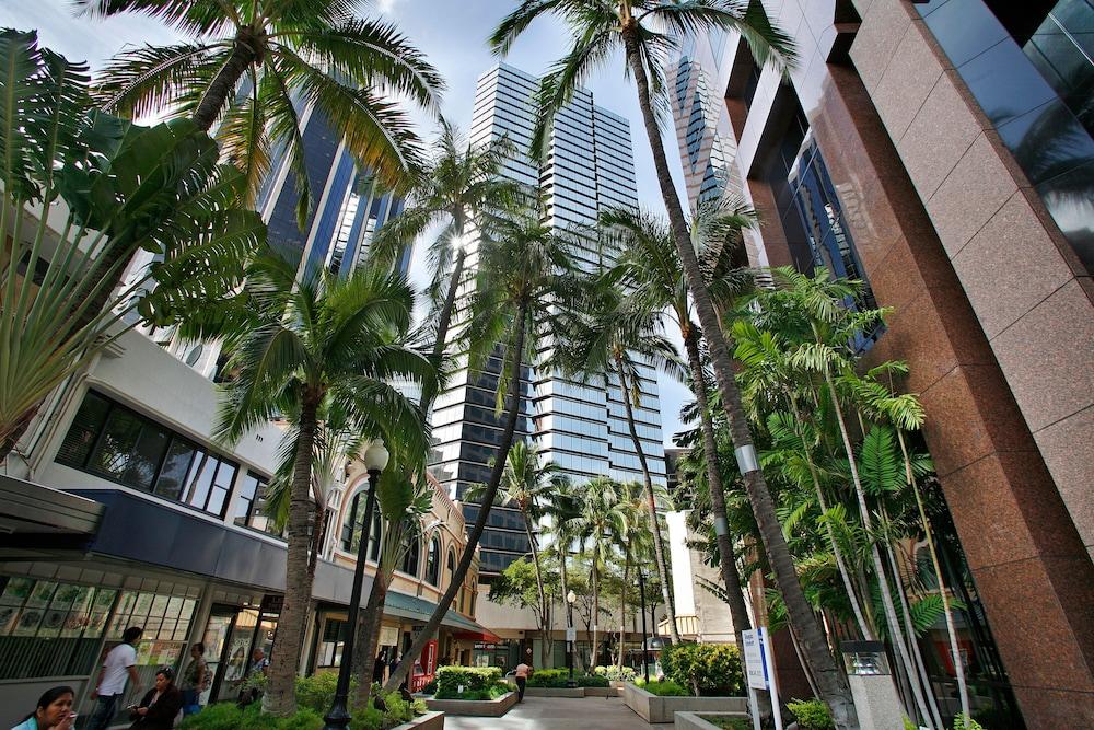 Appart hôtel Aston At The Executive Centre